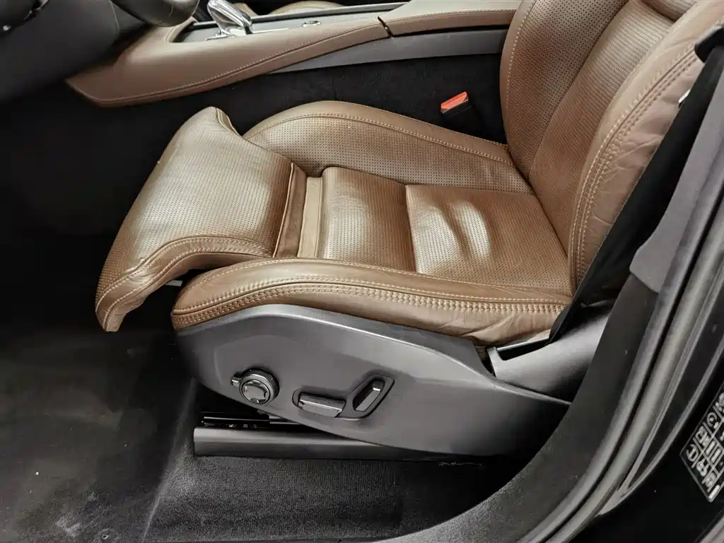 Volvo XC90 PHEV T8 RECHARGE Smart Supreme Luxury 7-seat