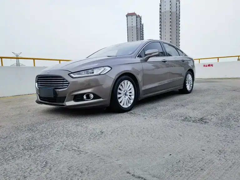 Ford Mondeo 2.0 L GTDi200 Luxury