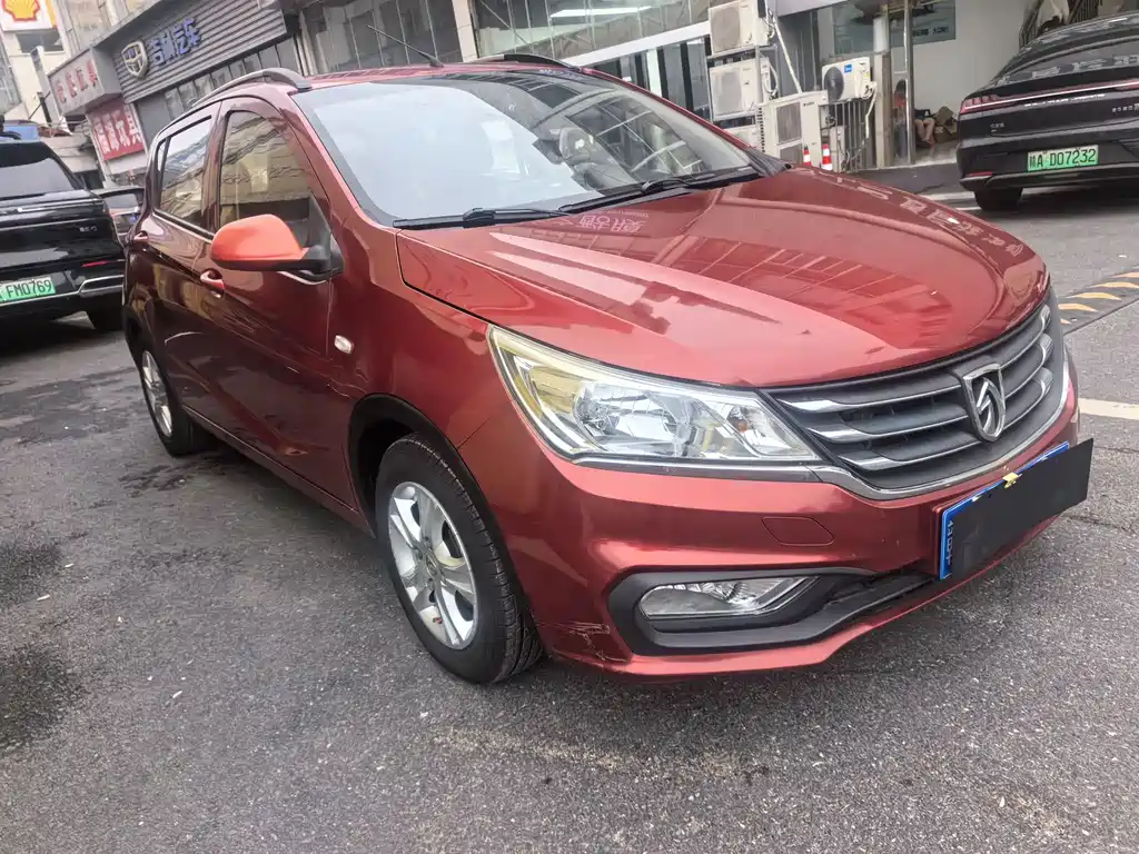 Baojun 310 1.2 L Manual Fashion