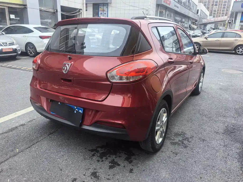 Baojun 310 1.2 L Manual Fashion