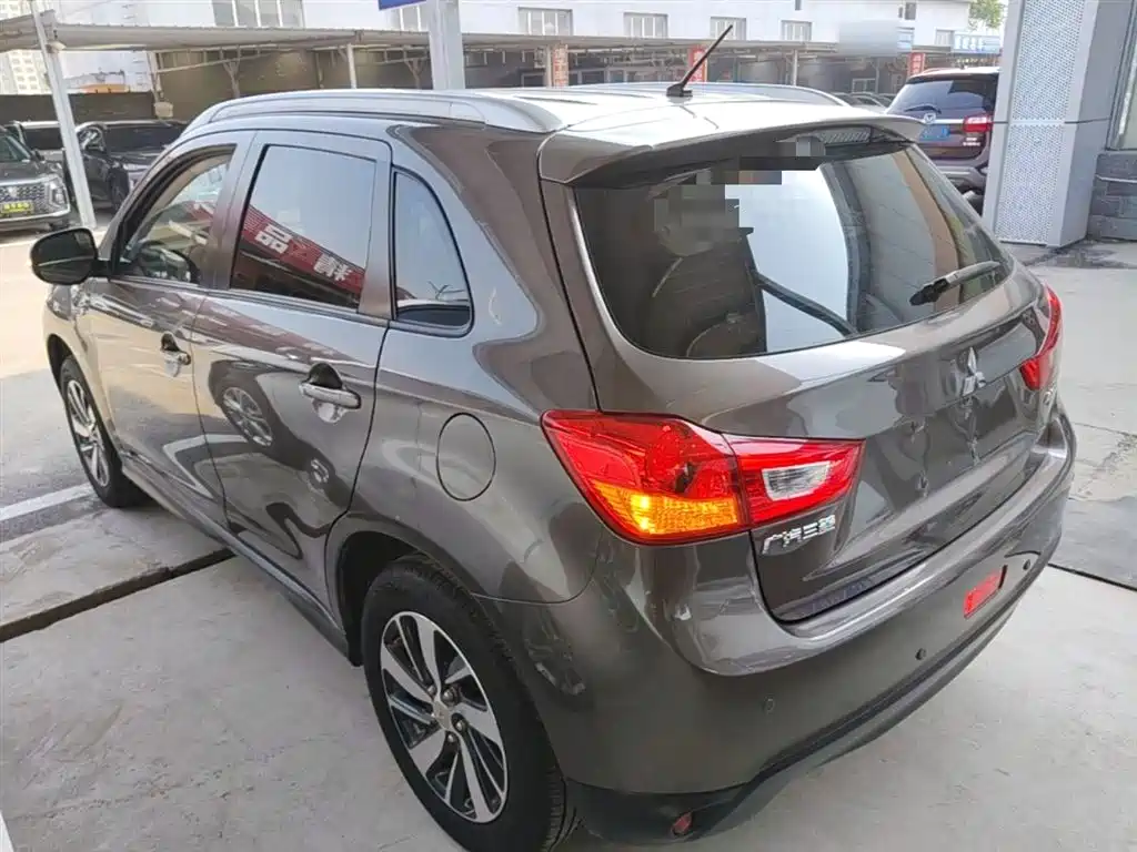 ASX 2.0 L CVT 2 WD Premium