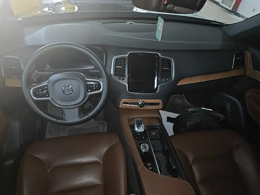Volvo XC90 B5 Smart Travel Luxury 5-seat