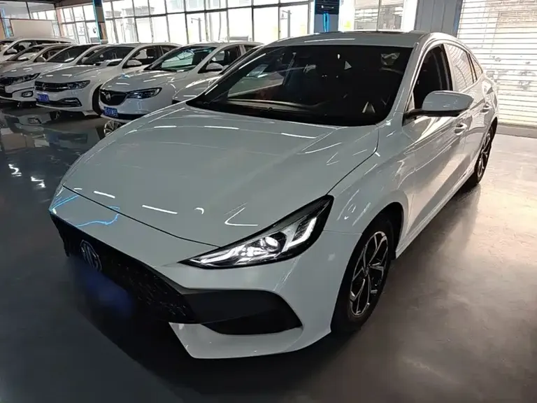 MG5 180 DVVT CVT Youth Flagship
