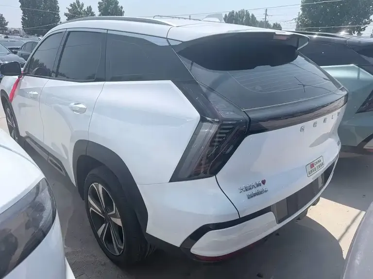 Geely Boyue L 4 th Gen 1.5 TD DCT Set Sail