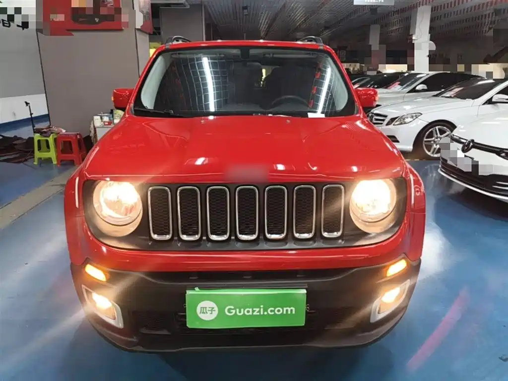 Renegade Connected Large Screen 180 T Auto High Energy