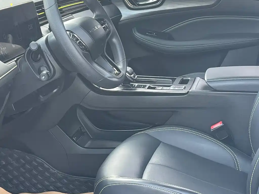 Roewe RX5 荣威RX5 2023款 PLUS 330 TGI 自动领潮智惠版