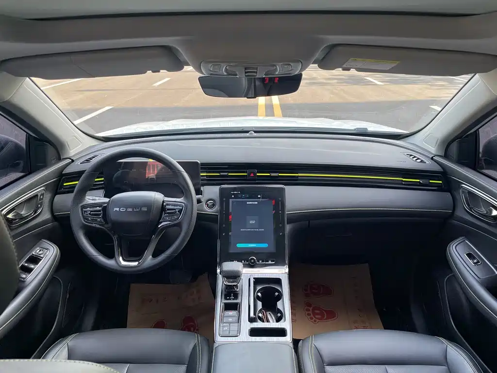 Roewe RX5 荣威RX5 2023款 PLUS 330 TGI 自动领潮智惠版