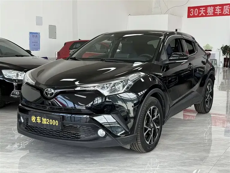 Toyota C-HR 2.0 L Leading CN-V