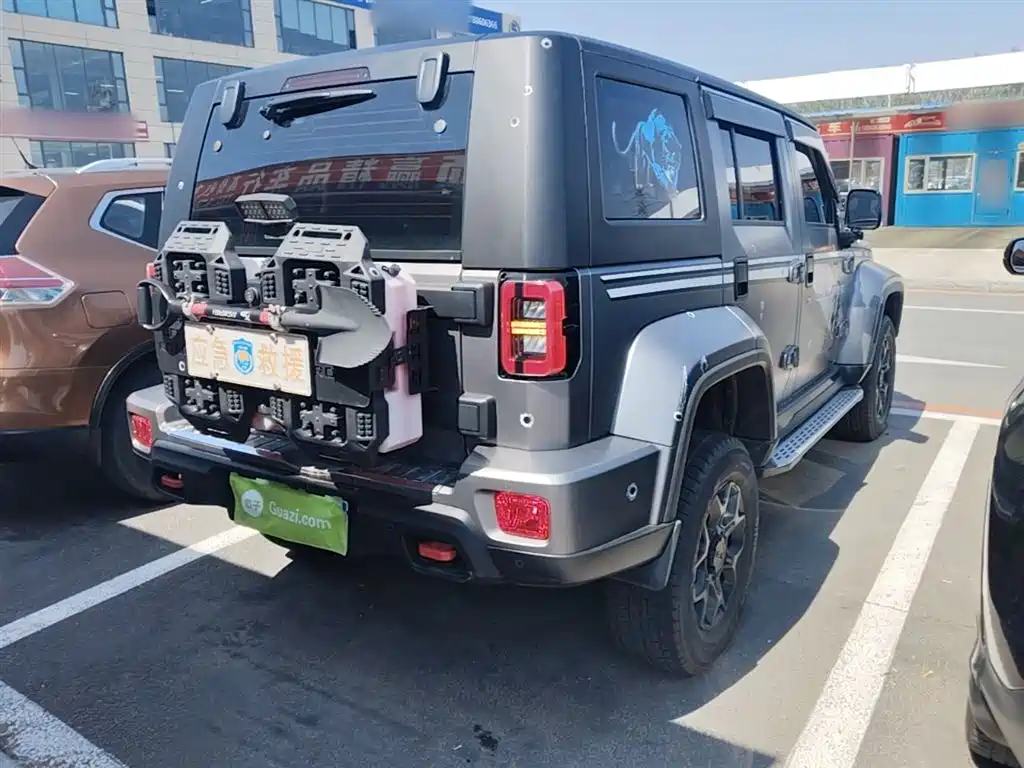BAIC BJ40 2.0 T Auto 4 WD Rally Champion