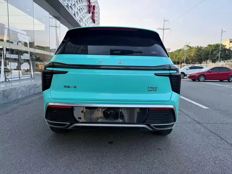 Hongqi HS3 1.5 T 2 WD Good Deed