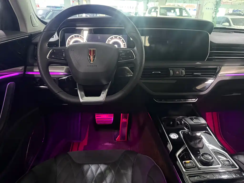 Hongqi HS5 2.0 T Connected Flagship Enjoyment 4 WD