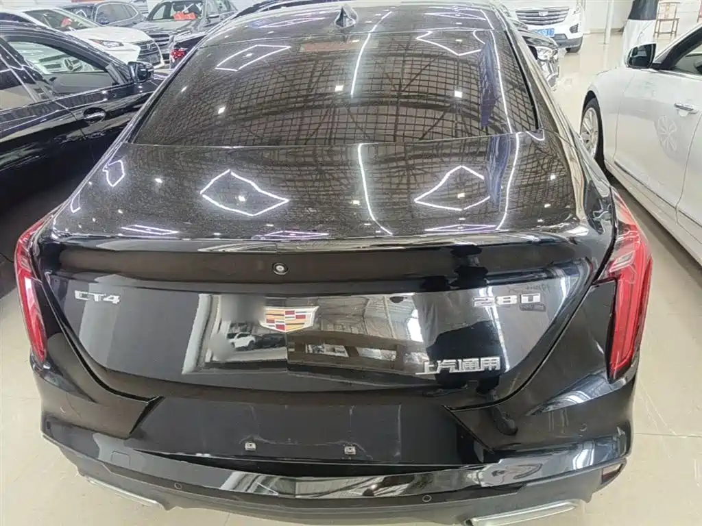 Cadillac CT4 28 T Luxury