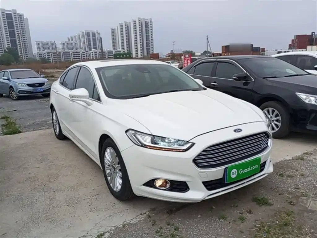 Mondeo 2.0 L GTDi200 Fashion