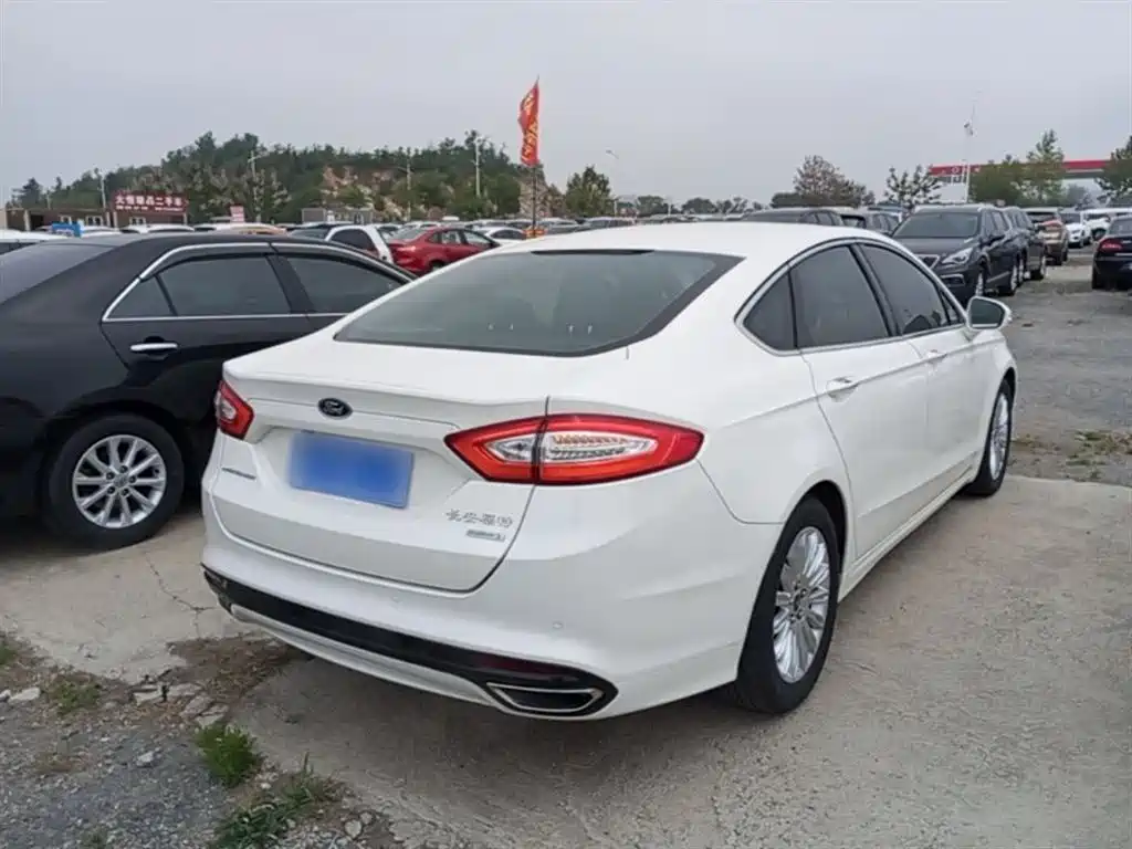 Mondeo 2.0 L GTDi200 Fashion