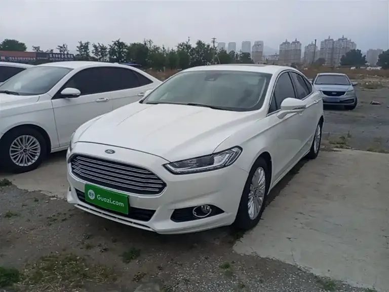 Ford Mondeo 2.0 L GTDi200 Fashion