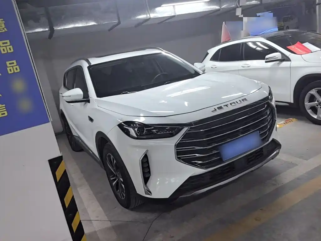Jetour X70 PLUS 1.6 T DCT Star 5-seat