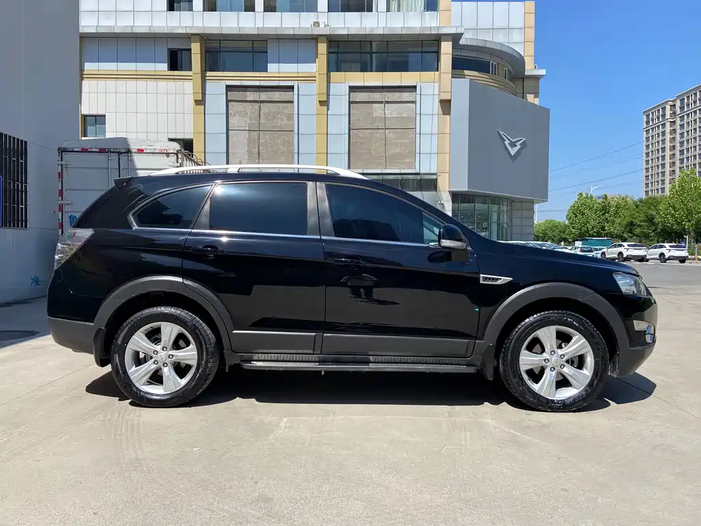 Captiva 2.4 L 2 WD City 7-seat