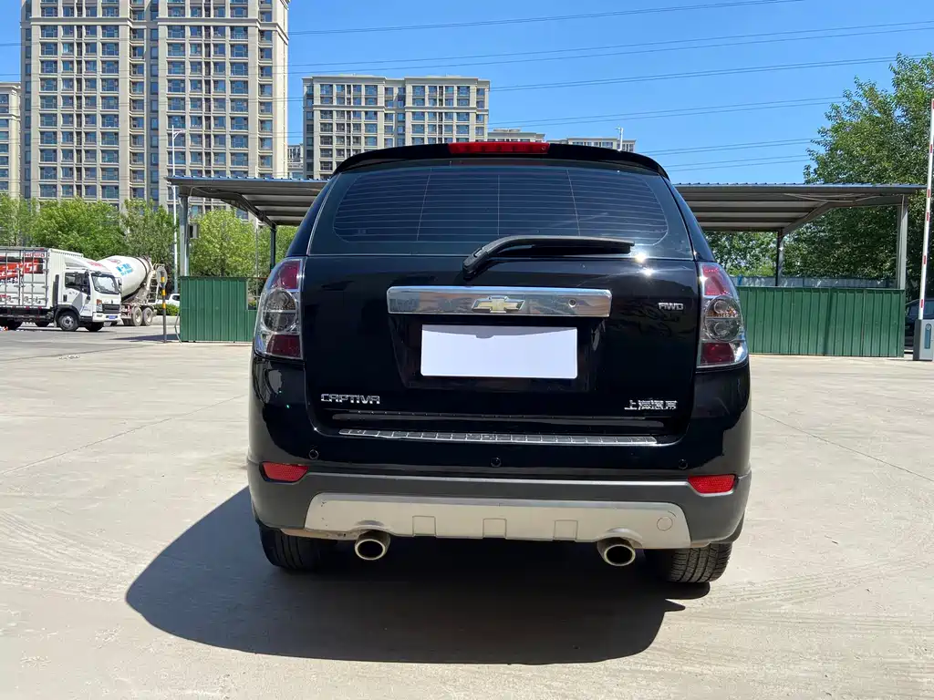 Captiva 2.4 L 2 WD City 7-seat