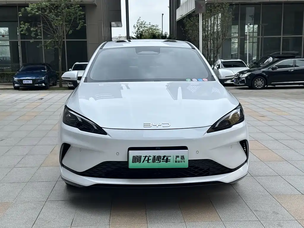 Seal 05 DM-i DM-i Smart Drive 120 KM Flagship