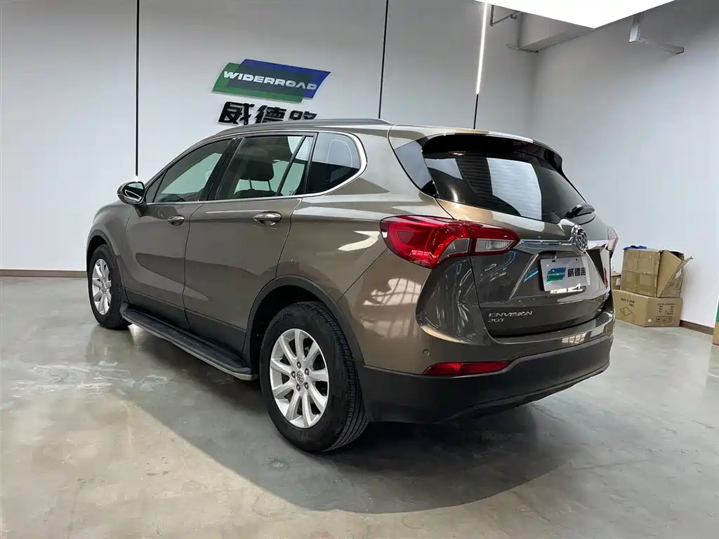 Envision Plus 20 T 2 WD Leading