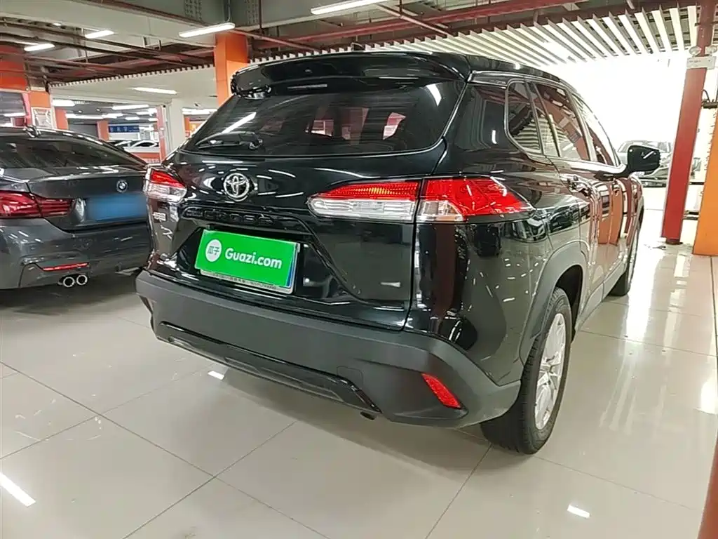 Corolla Cross 2.0 L Pioneer