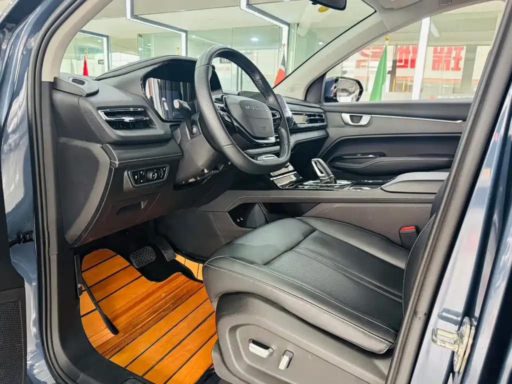 Wuling Victory 280 T 1.5 T CVT Flagship