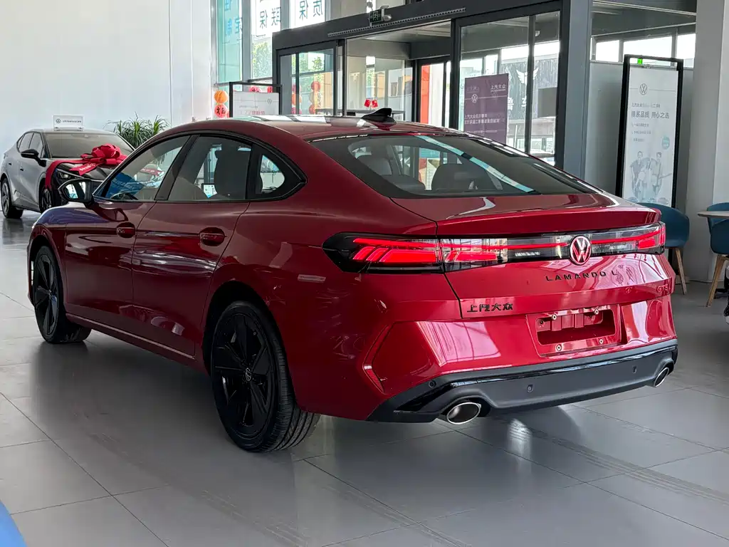Lamando Lamando L GTS 380 TSI Million Commemorative