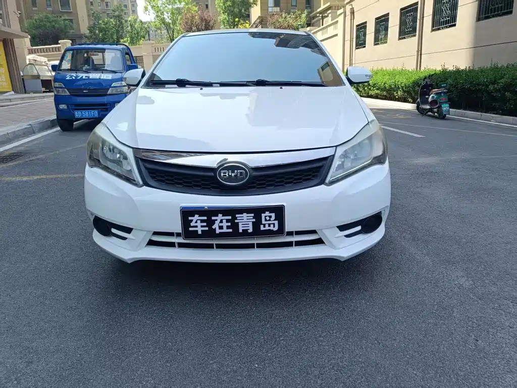BYD F3 比亚迪F3 2015款 节能版 1.5 L 自动豪华型