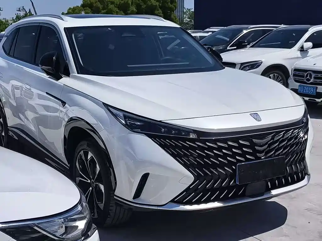 Roewe RX5 1.5 T Super Sense Elite