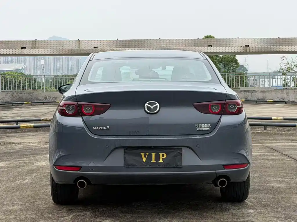 Mazda 3 Axela 2.0 L Auto Quality Elegant Obsidian