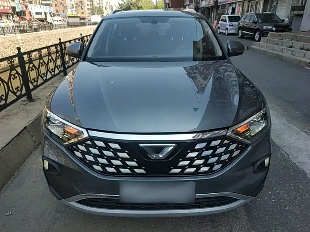 Jetta VS7 1.4 T Auto Joy