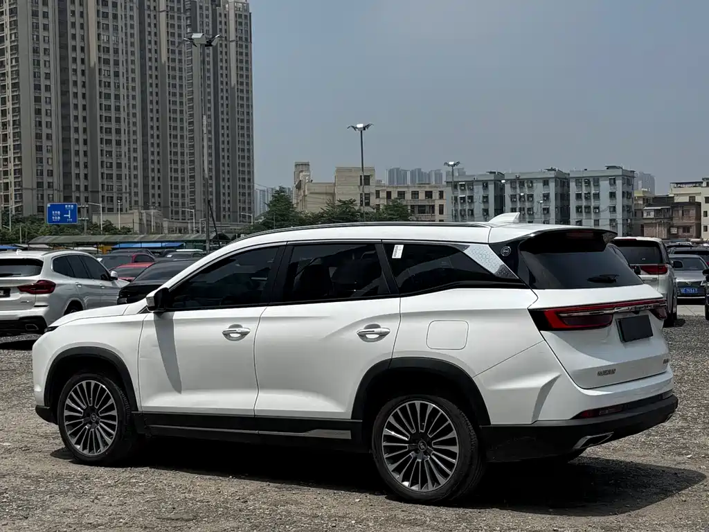 Jetour Shanhai L9 1.5 TD 2 DHT Pro 7-seat