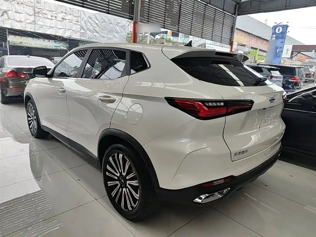 Changan Oshan X5 1.5 T DCT Distinguished