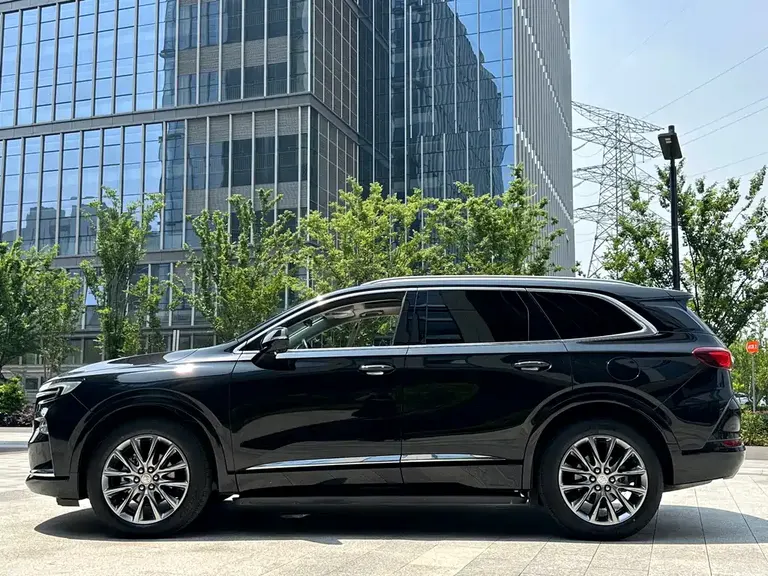 Buick Enclave 652 T 2 WD Distinguished 7-seat