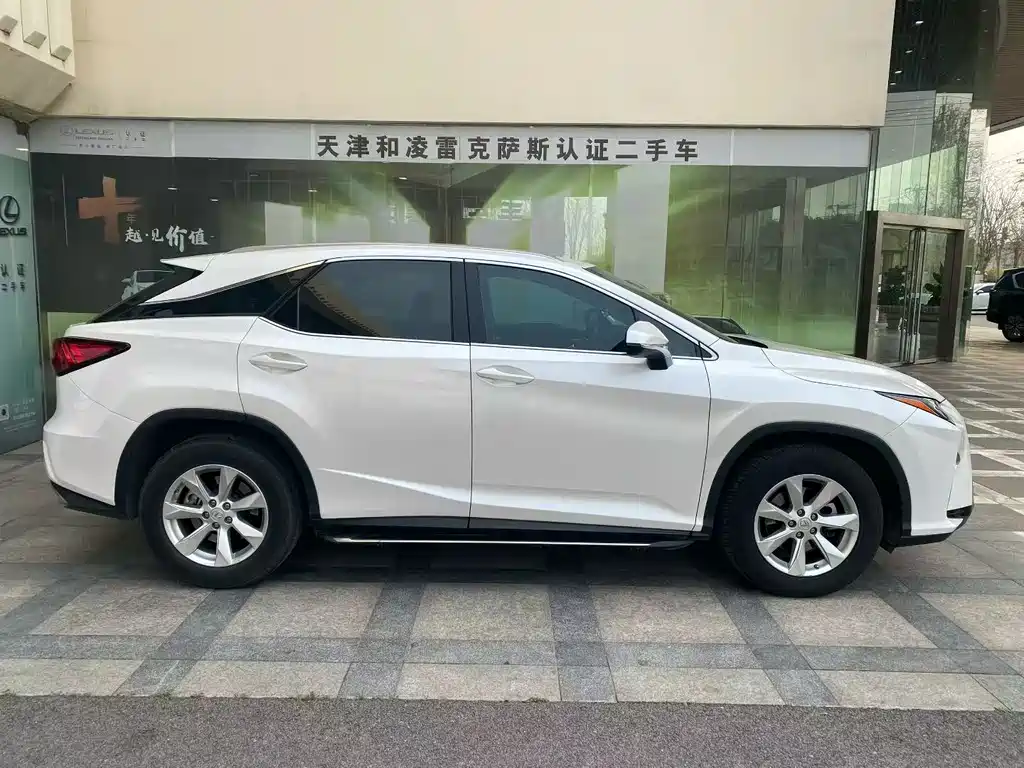 Lexus RX 300 2 WD Comfort CN-V