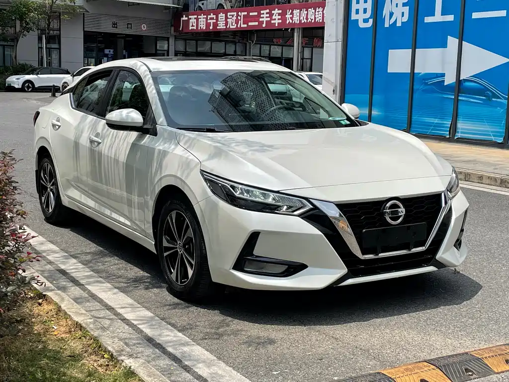 Sylphy 1.6 L XL CVT Joy