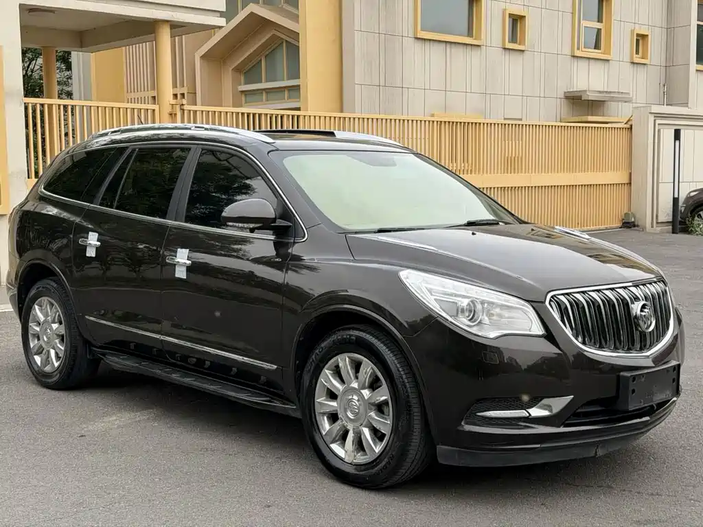 Enclave 3.6 L 2 WD Elite Comfort