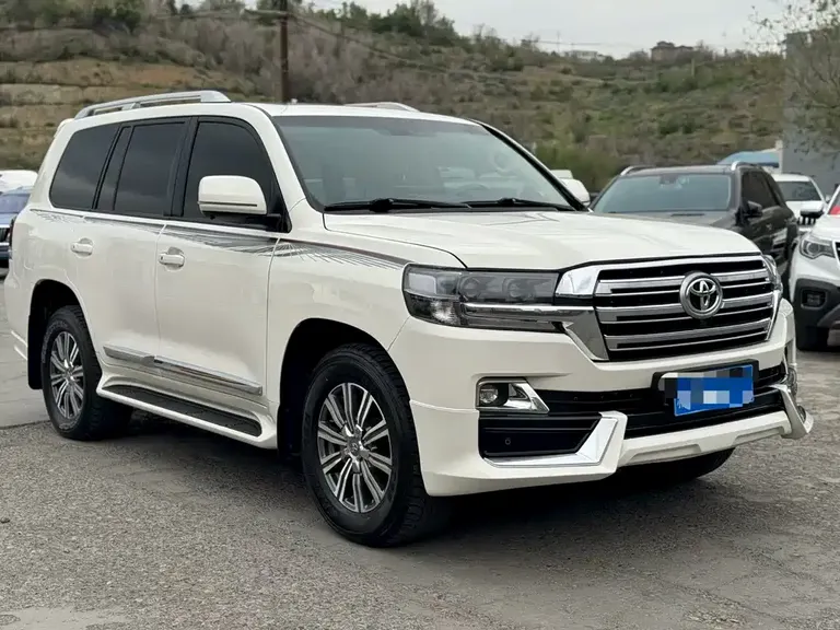 Toyota Land Cruiser 4.7 L Auto VX