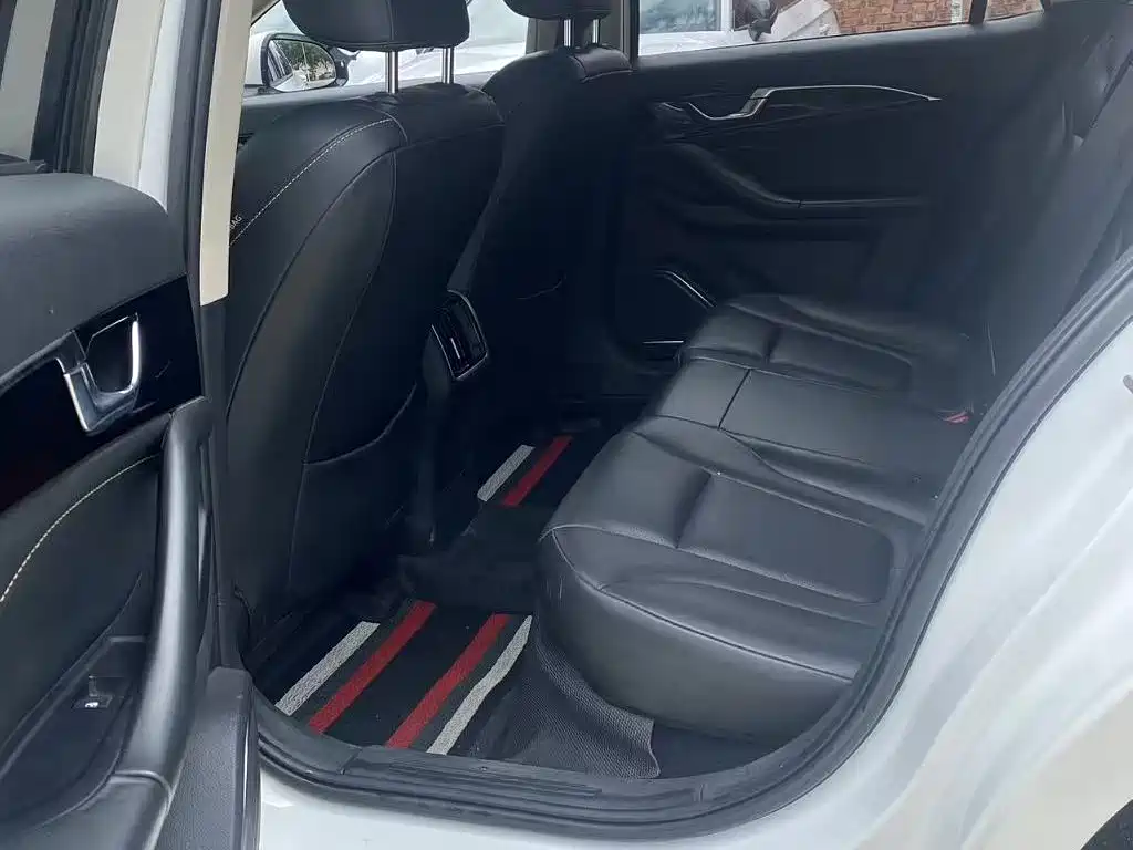 Besturn B70 1.5 T Auto Smart Enjoyment