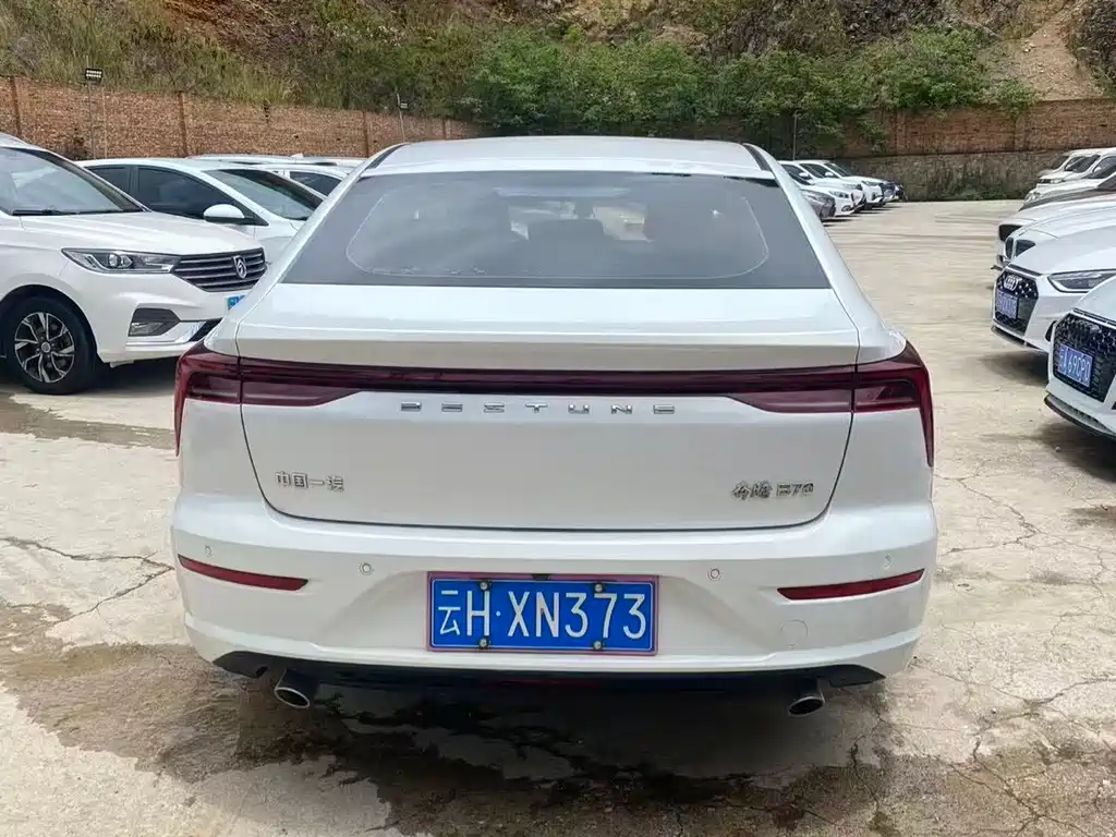 Besturn B70 1.5 T Auto Smart Enjoyment