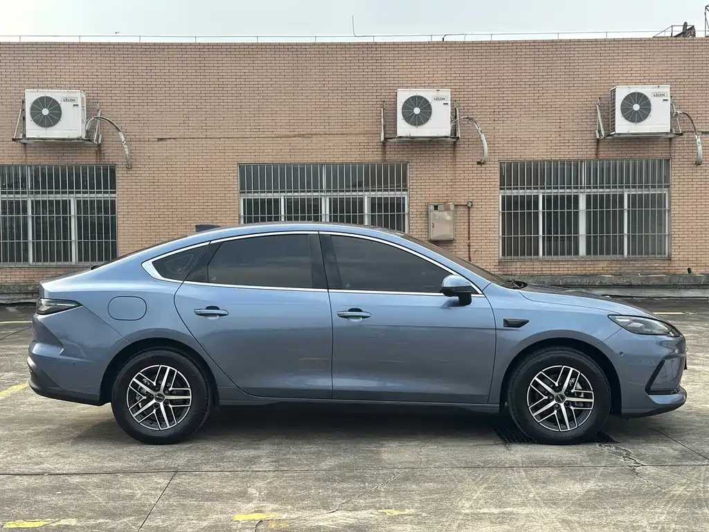 Seal 05 DM-i DM-i Smart Drive 120 KM Flagship