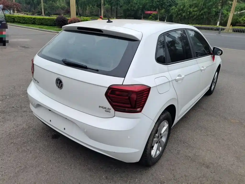 Polo Plus 1.5 L Auto Panoramic Pleasure