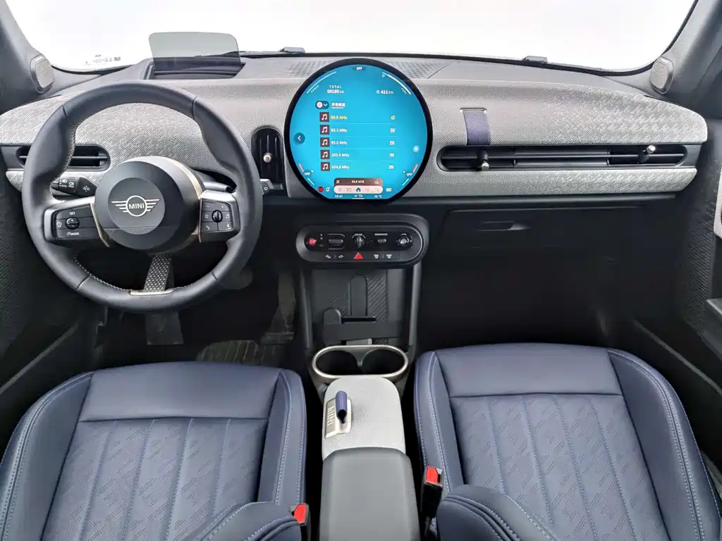 MINI 2.0 T COOPER S Artist 5-door