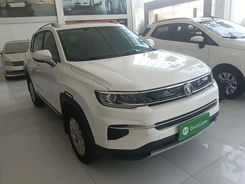 Changan CS35 PLUS 1.6 L Auto Joy Connect Upgraded
