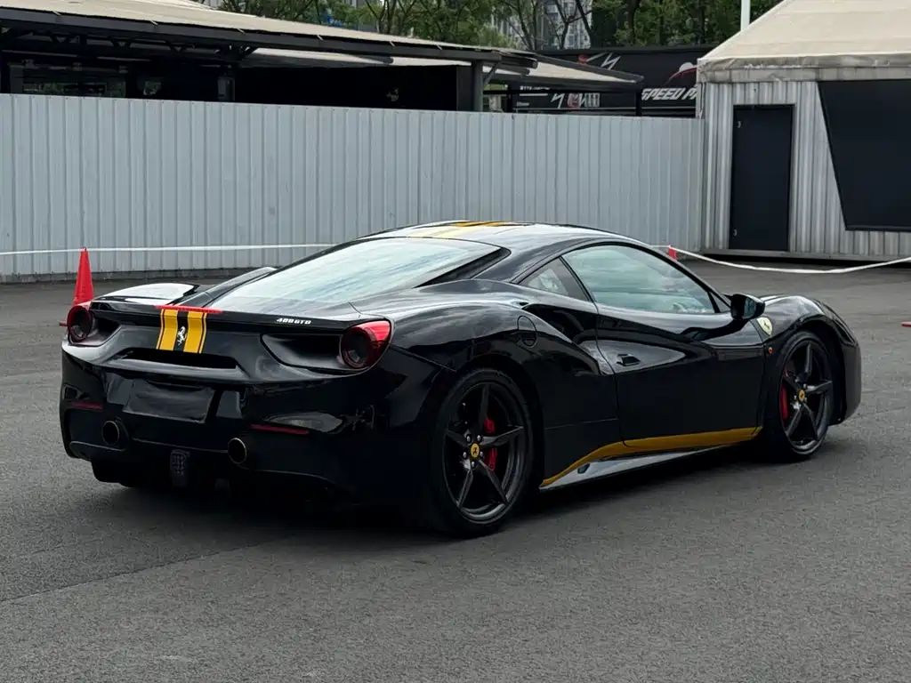 Ferrari 488 488 GTB