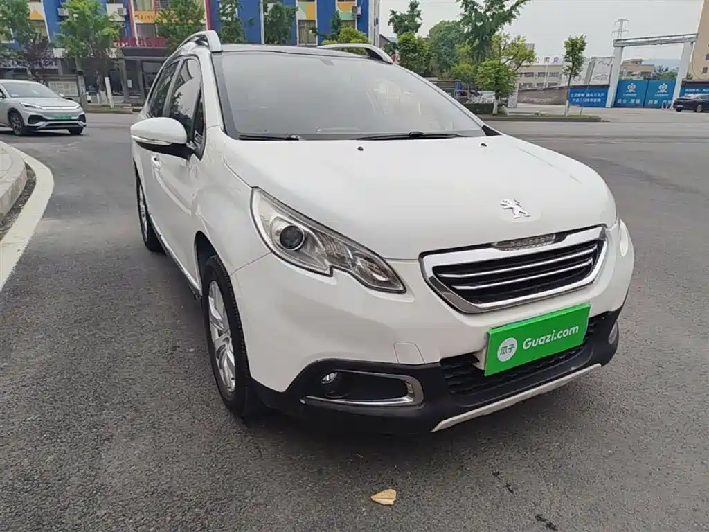 Peugeot 2008 2014 1.6 L Auto Fashion