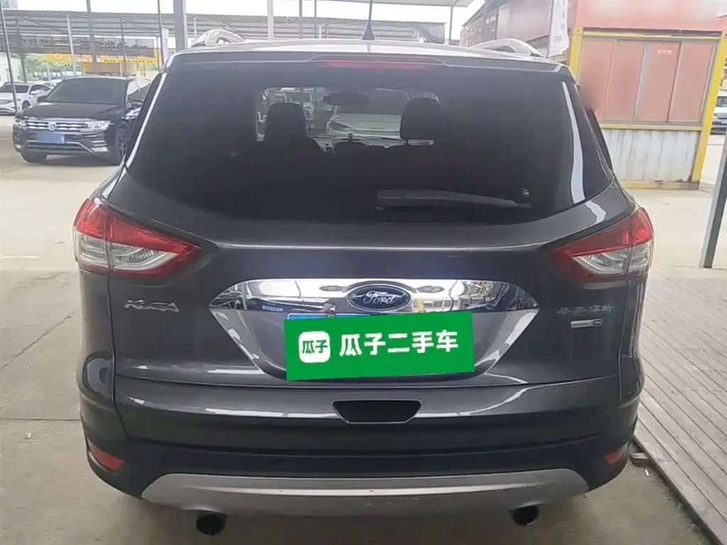 Kuga 1.6 L GTDi 4 WD Elite