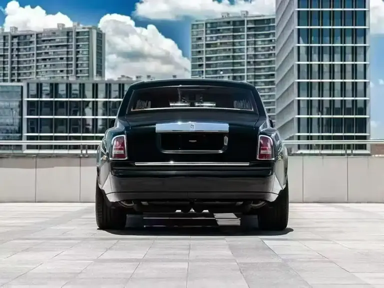 Rolls-Royce Phantom 6.7 L Extended EWB