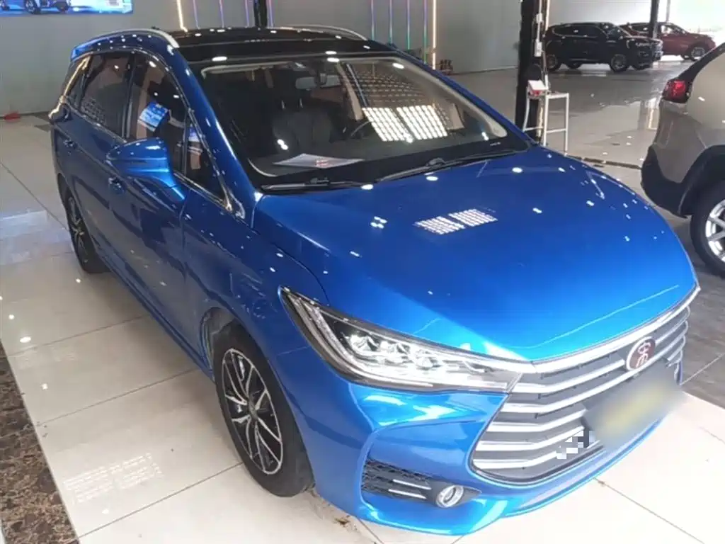 Song MAX 1.5 T Auto Connected Elite 7-seat