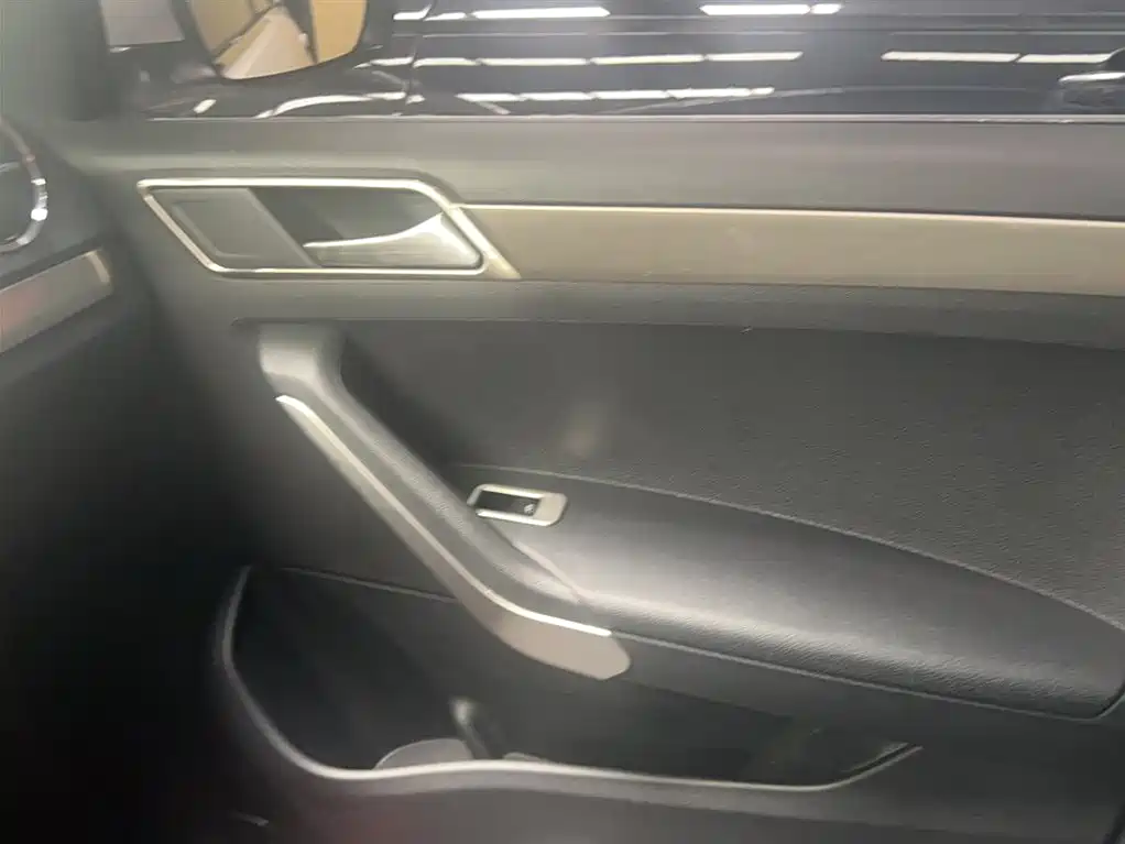 Jetta 1.4 L Manual Fashion